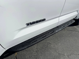 Toyota Tundra 4WD SR5 CrewMax 5.5' Bed (Natl) 2026