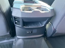 Toyota Tundra 4WD SR5 CrewMax 5.5' Bed (Natl) 2026