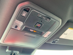 Toyota Tundra 4WD SR5 CrewMax 5.5' Bed (Natl) 2026