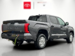 Toyota Tundra 4WD SR5 CrewMax 5.5' Bed (Natl) 2025