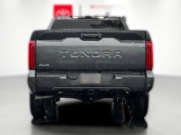 Toyota Tundra 4WD SR5 CrewMax 5.5' Bed (Natl) 2025