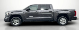 Toyota Tundra 4WD SR5 CrewMax 5.5' Bed (Natl) 2025