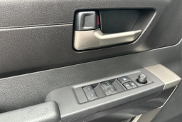 Toyota Tundra 4WD SR5 CrewMax 5.5' Bed (Natl) 2025