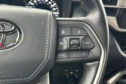 Toyota Tundra 4WD SR5 CrewMax 5.5' Bed (Natl) 2025