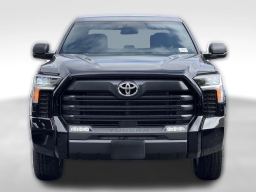 Toyota Tundra 4WD SR5 CrewMax 5.5' Bed (Natl) 2026