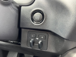 Toyota Tundra 4WD SR5 CrewMax 5.5' Bed (Natl) 2026