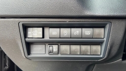 Toyota Tundra 4WD SR5 CrewMax 5.5' Bed (Natl) 2026