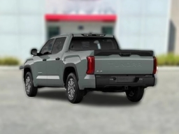 Toyota Tundra 4WD SR5 CrewMax 5.5' Bed (Natl) 2026