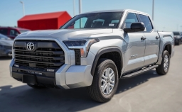 Toyota Tundra 4WD SR5 CrewMax 5.5' Bed (Natl) 2026