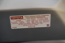 Toyota Tundra 4WD SR5 CrewMax 5.5' Bed (Natl) 2026