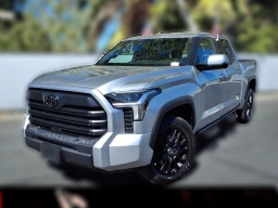 Toyota Tundra 4WD SR5 CrewMax 5.5' Bed (Natl) 2026