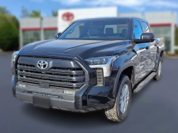 Toyota Tundra 4WD SR5 CrewMax 5.5' Bed (Natl) 2025