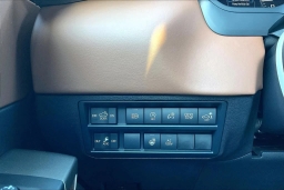 Toyota Tundra 4WD 1794 Edition CrewMax 5.5' Bed (Natl) 2026