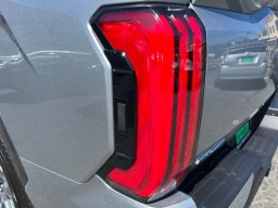 Toyota Tundra 4WD 1794 Edition CrewMax 5.5' Bed (Natl) 2025