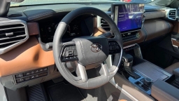 Toyota Tundra 4WD 1794 Edition CrewMax 5.5' Bed (Natl) 2025