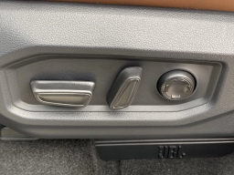 Toyota Tundra 4WD 1794 Edition CrewMax 5.5' Bed (Natl) 2026