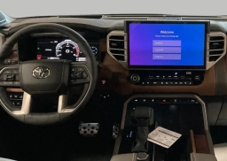 Toyota Tundra 4WD 1794 Edition Hybrid CrewMax 5.5' Bed (Natl) 2026