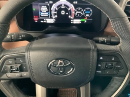 Toyota Tundra 4WD 1794 Edition Hybrid CrewMax 5.5' Bed (Natl) 2026