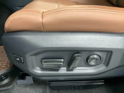 Toyota Tundra 4WD 1794 Edition Hybrid CrewMax 5.5' Bed (Natl) 2026