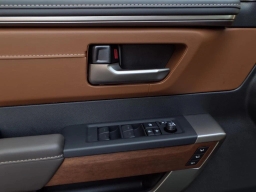 Toyota Tundra 4WD 1794 Edition Hybrid CrewMax 5.5' Bed (Natl) 2026