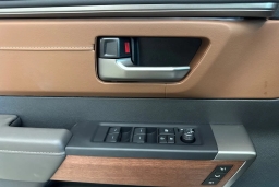 Toyota Tundra 4WD 1794 Edition Hybrid CrewMax 5.5' Bed (Natl) 2026