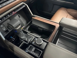 Toyota Tundra 4WD 1794 Edition Hybrid CrewMax 5.5' Bed (Natl) 2026