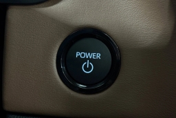 Toyota Tundra 4WD 1794 Edition Hybrid CrewMax 5.5' Bed (Natl) 2026