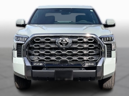 Toyota Tundra 4WD Platinum CrewMax 5.5' Bed (Natl) 2026