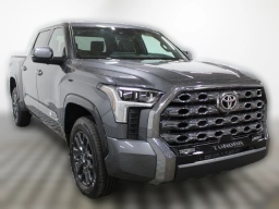 Toyota Tundra 4WD Platinum CrewMax 5.5' Bed (Natl) 2026