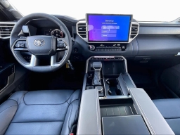 Toyota Tundra 4WD Platinum CrewMax 5.5' Bed (Natl) 2026