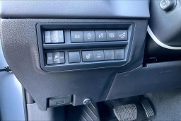 Toyota Tundra 4WD Platinum CrewMax 5.5' Bed (Natl) 2026