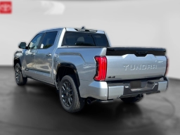 Toyota Tundra 4WD Platinum CrewMax 5.5' Bed (Natl) 2026