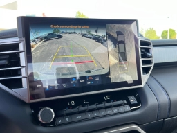 Toyota Tundra 4WD Platinum CrewMax 5.5' Bed (Natl) 2026