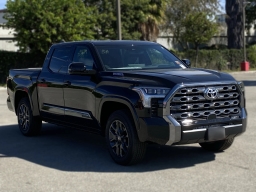 Toyota Tundra 4WD Platinum Hybrid CrewMax 5.5' Bed (Natl) 2026