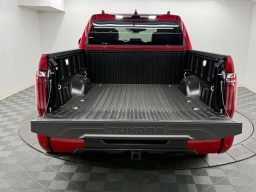 Toyota Tundra 4WD Platinum Hybrid CrewMax 5.5' Bed (Natl) 2026