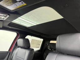 Toyota Tundra 4WD Platinum Hybrid CrewMax 5.5' Bed (Natl) 2026