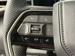 Toyota Tundra 4WD Platinum Hybrid CrewMax 5.5' Bed (Natl) 2026