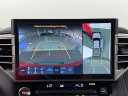 Toyota Tundra 4WD Platinum Hybrid CrewMax 5.5' Bed (Natl) 2026