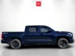 Toyota Tundra 4WD Platinum Hybrid CrewMax 5.5' Bed (Natl) 2026