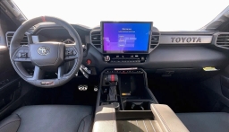 Toyota Tundra 4WD TRD Pro Hybrid CrewMax 5.5' Bed (Natl) 2026