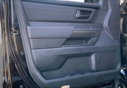 Toyota Tundra 4WD TRD Pro Hybrid CrewMax 5.5' Bed (Natl) 2026