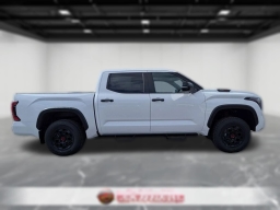 Toyota Tundra 4WD TRD Pro Hybrid CrewMax 5.5' Bed (Natl) 2026