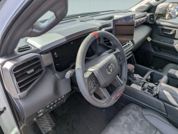 Toyota Tundra 4WD TRD Pro Hybrid CrewMax 5.5' Bed (Natl) 2026