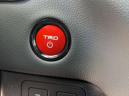 Toyota Tundra 4WD TRD Pro Hybrid CrewMax 5.5' Bed (Natl) 2026