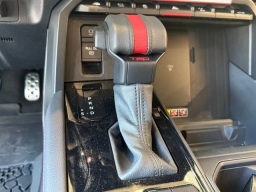 Toyota Tundra 4WD TRD Pro Hybrid CrewMax 5.5' Bed (Natl) 2026