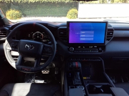 Toyota Tundra 4WD TRD Pro Hybrid CrewMax 5.5' Bed (Natl) 2026