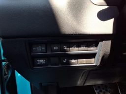 Toyota Tundra 4WD TRD Pro Hybrid CrewMax 5.5' Bed (Natl) 2026