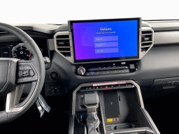 Toyota Tundra 4WD Limited CrewMax 5.5' Bed (Natl) 2026