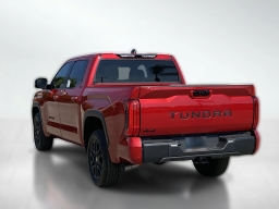 Toyota Tundra 4WD Limited CrewMax 5.5' Bed (Natl) 2026