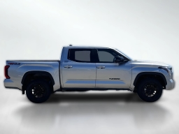 Toyota Tundra 4WD Limited CrewMax 5.5' Bed (Natl) 2026